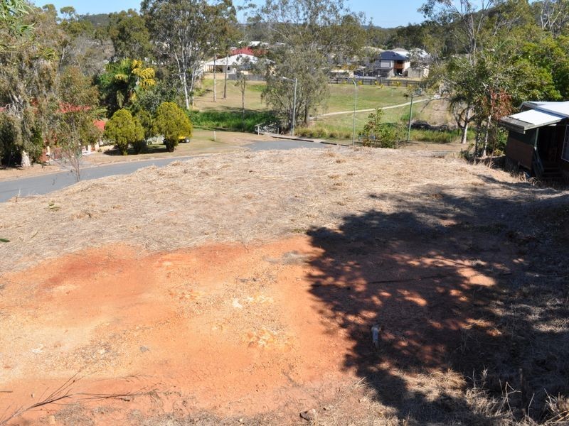 27 Allunga Drive, Glen Eden QLD 4680