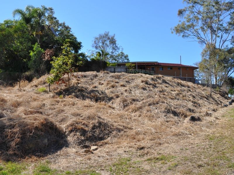 27 Allunga Drive, Glen Eden QLD 4680