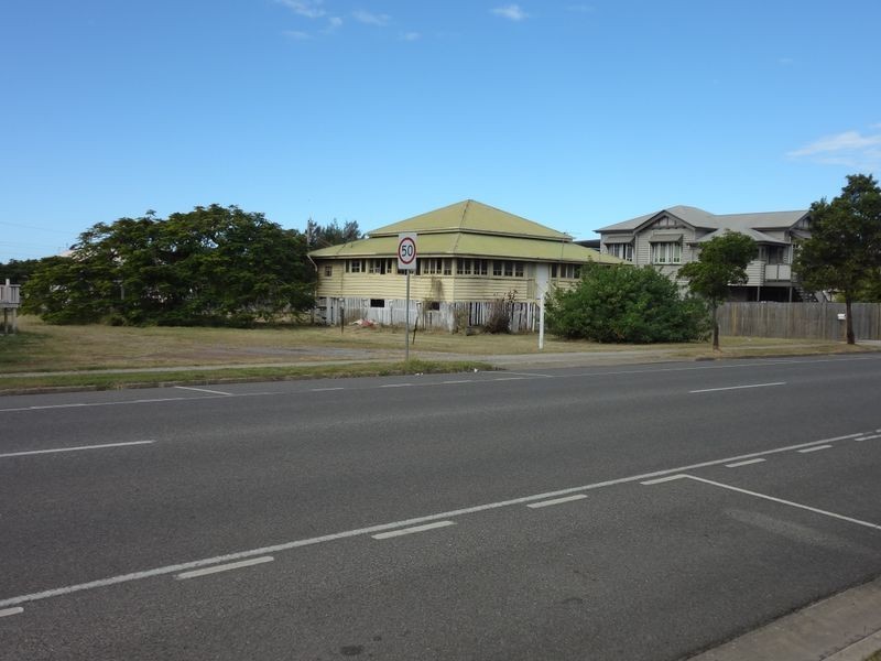 112 Auckland Street & 114 Auckland Street, Gladstone QLD 4680