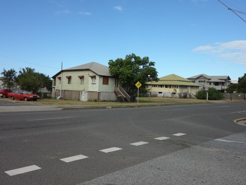 112 Auckland Street & 114 Auckland Street, Gladstone QLD 4680