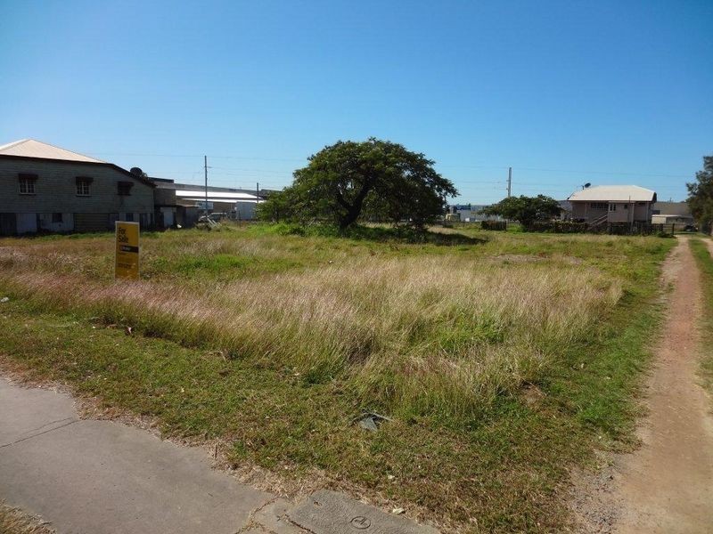 112 & 114 Auckland Street, South Gladstone QLD 4680