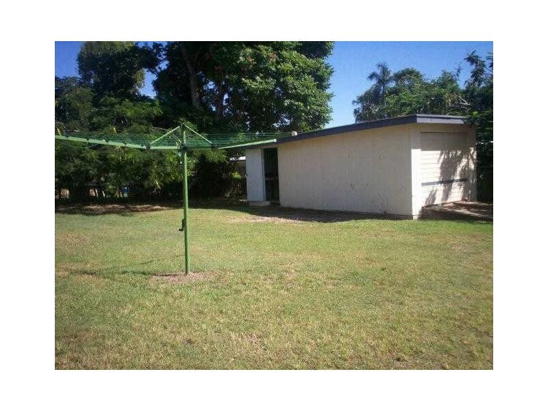 39 SCENERY STREET, Gladstone QLD 4680