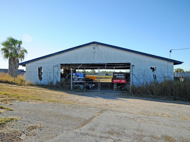 4 Shaw Street, New Auckland QLD 4680