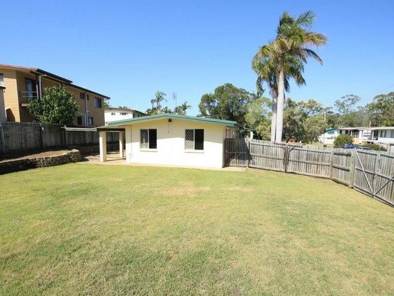 4 Curlew Drive, New Auckland QLD 4680