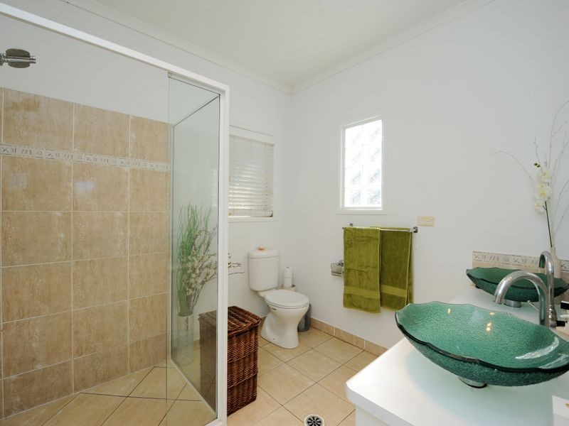 11 Matspen Lane, Beecher QLD 4680