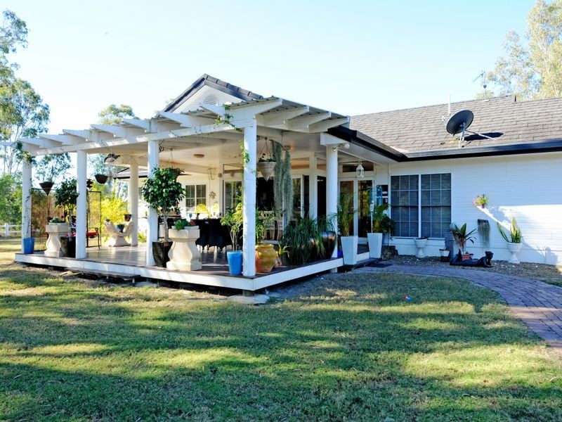 11 Matspen Lane, Beecher QLD 4680