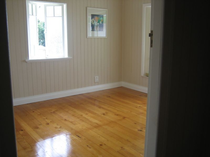 1 Carter Street, West Gladstone QLD 4680