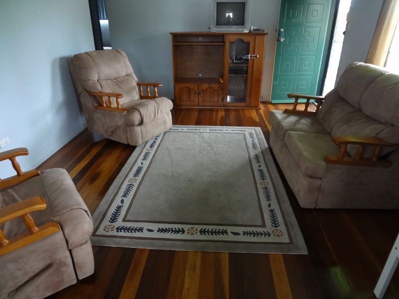 10 Far Street, West Gladstone QLD 4680