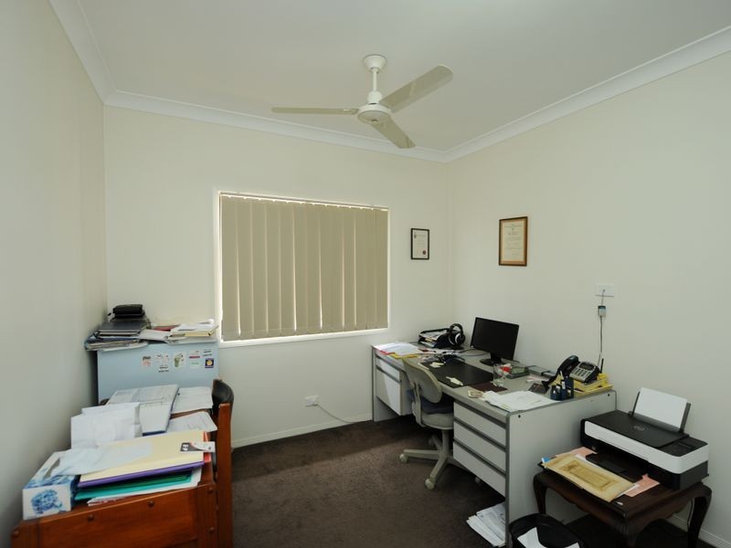 2 Hillview Place, Gladstone QLD 4680