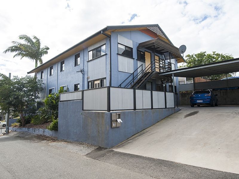 3/37 Bramston Street, Gladstone QLD 4680