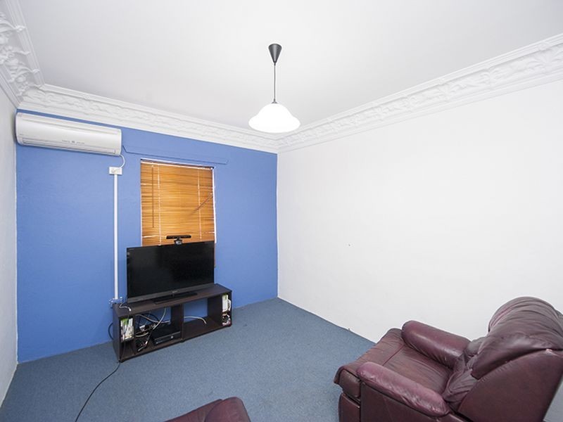 3/37 Bramston Street, Gladstone QLD 4680