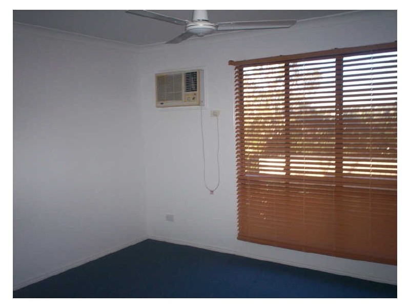 4/33 Butler Street, Gladstone QLD 4680