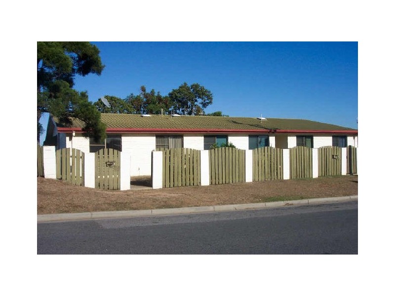 1/27 AUCKLAND STREET, Gladstone QLD 4680