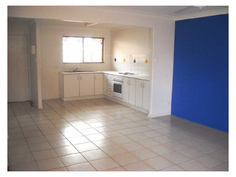 3/33 Butler Street, New Auckland QLD 4680