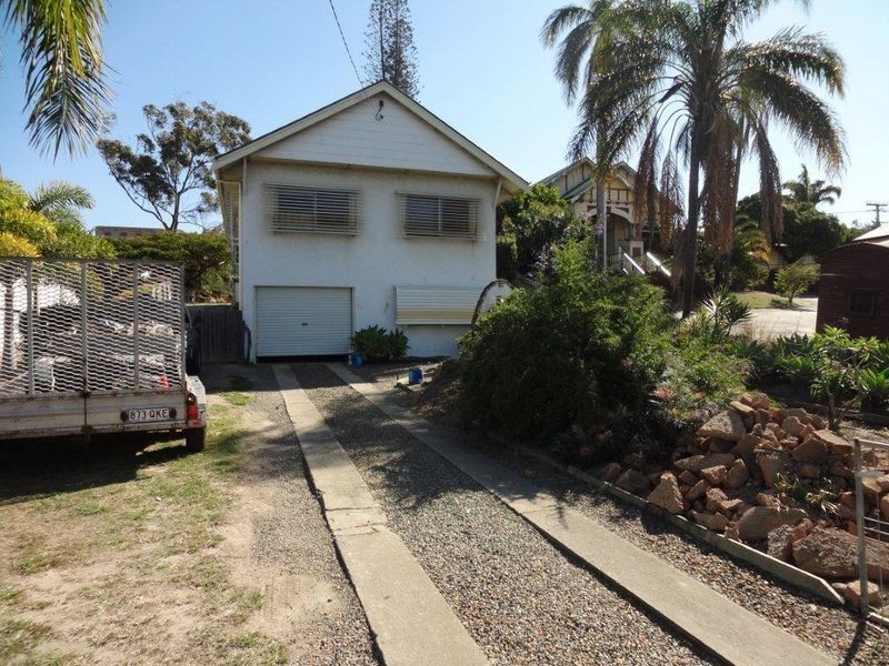 63 Flinders Parade, Gladstone QLD 4680