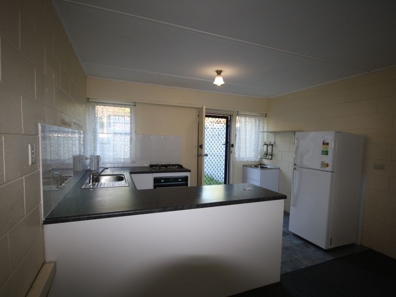 9/21 Charles Street, West Gladstone QLD 4680