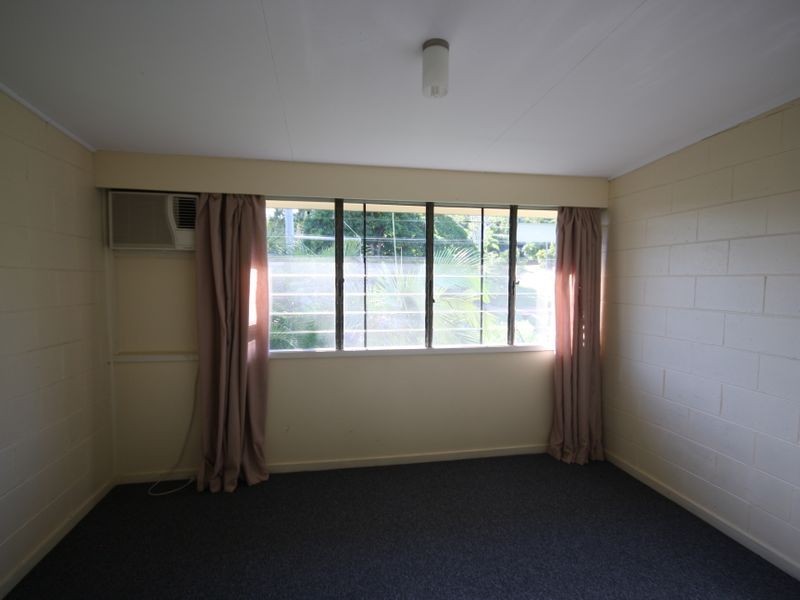 9/21 Charles Street, West Gladstone QLD 4680