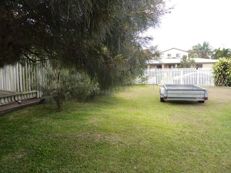 6 Intrepid Street, Clinton QLD 4680
