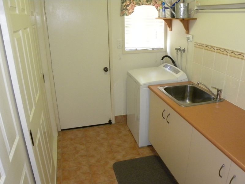 57 Katrina Boulevard, New Auckland QLD 4680