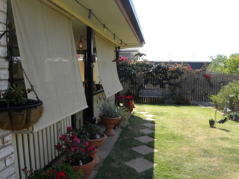 57 Katrina Boulevard, New Auckland QLD 4680