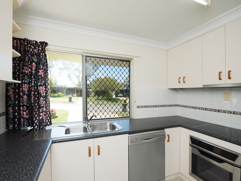 86 Allunga Drive, Glen Eden QLD 4680