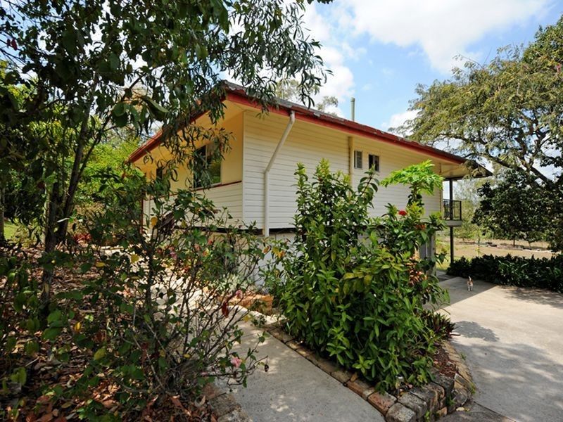 44 Allunga Drive, Glen Eden QLD 4680