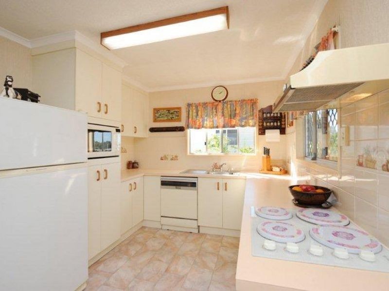 7 Mcdonald Street, Clinton QLD 4680