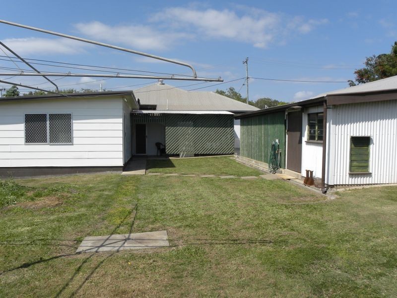 6 Little Street, South Gladstone QLD 4680