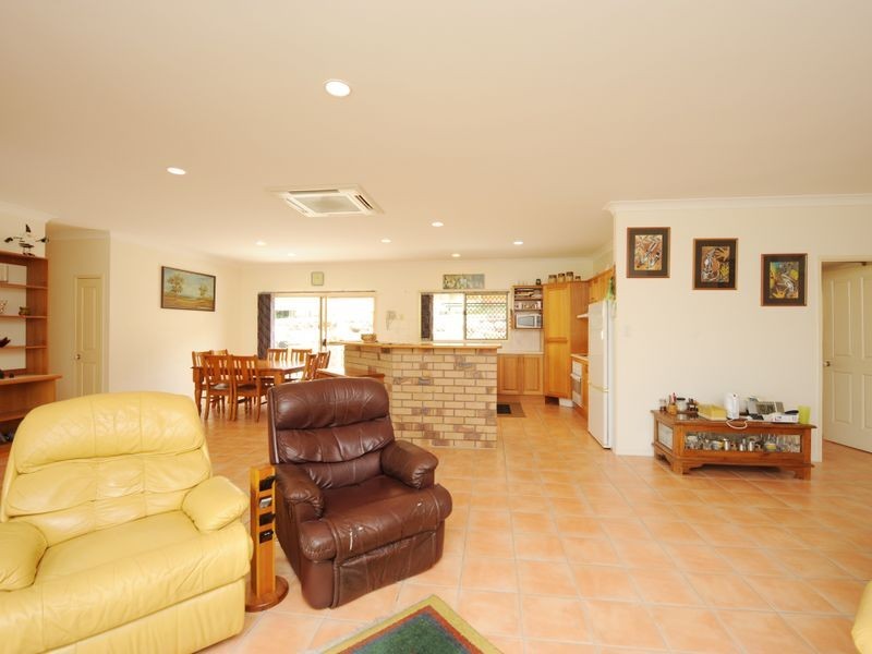 28 Carbeen Street, Gladstone QLD 4680