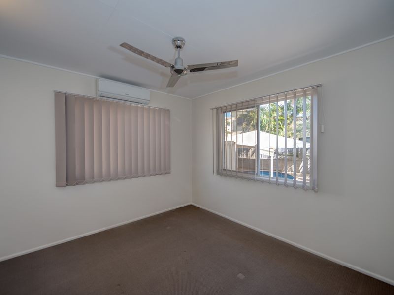 8 Schafer Street, Clinton QLD 4680