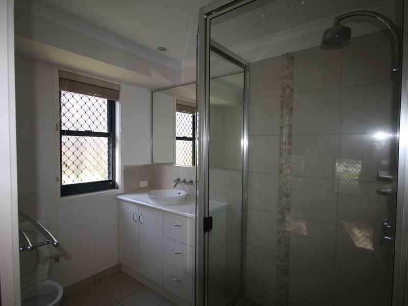 114 Dixon Drive, Telina QLD 4680