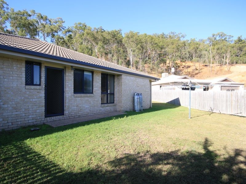 114 Dixon Drive, Telina QLD 4680