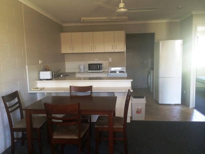 2/40-42 Marten Street, South Gladstone QLD 4680