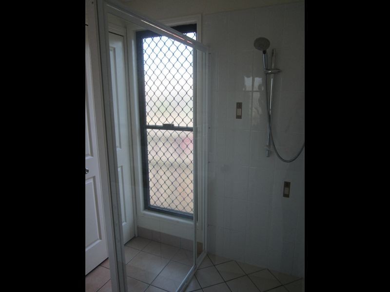 1/129 Off Lane, South Gladstone QLD 4680