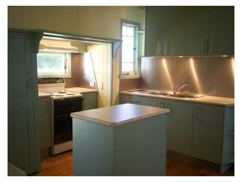 23 SCENERY STREET, Gladstone QLD 4680