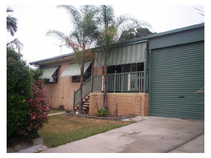 4 Mcdonald Street, Clinton QLD 4680