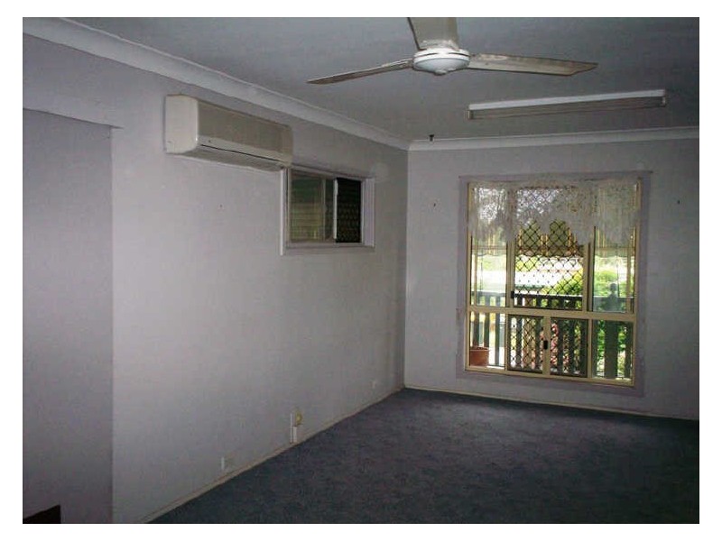 4 Mcdonald Street, Clinton QLD 4680