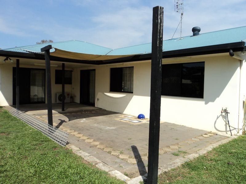 6 St Bees Court, Gladstone QLD 4680