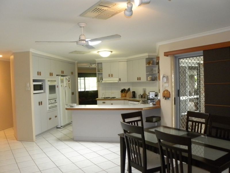 23 Watford Street, Telina QLD 4680