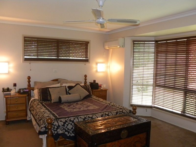 23 Watford Street, Telina QLD 4680