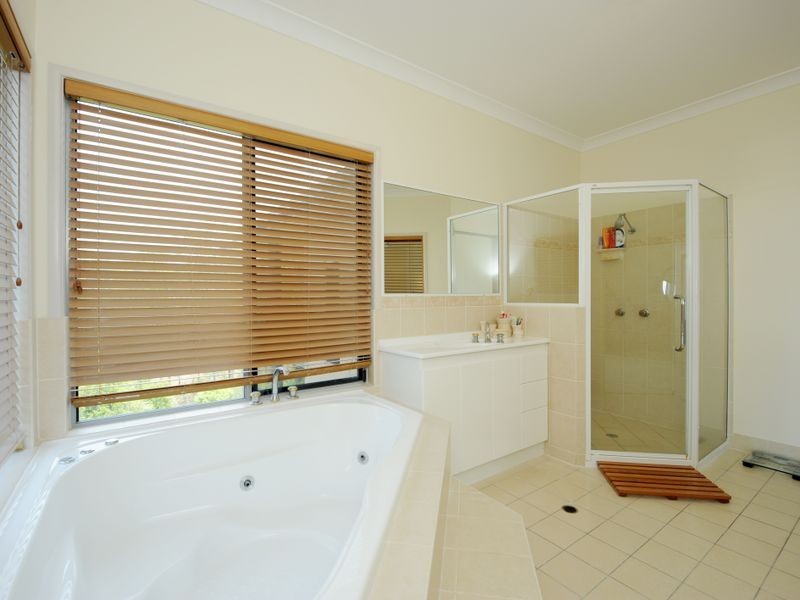 6 Panorama Court, Gladstone QLD 4680