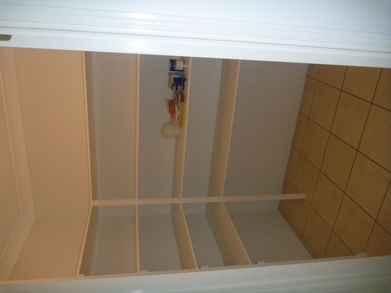 4 Dickinson Road, New Auckland QLD 4680