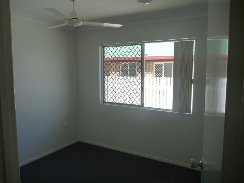 4 Dickinson Road, New Auckland QLD 4680