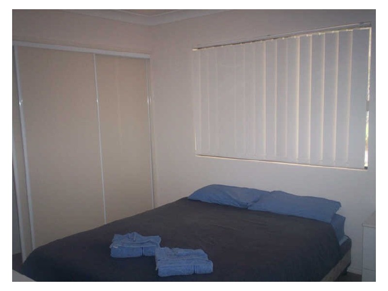 1 Elm Court, Kin Kora QLD 4680