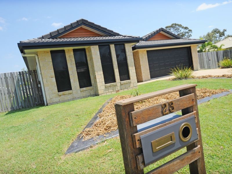 23 Victoria Avenue, Glen Eden QLD 4680