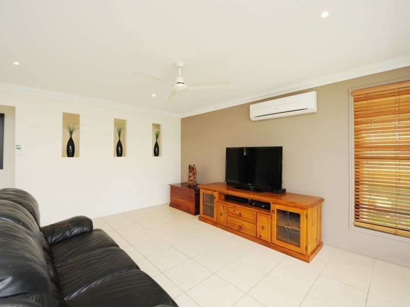 23 Victoria Avenue, Glen Eden QLD 4680