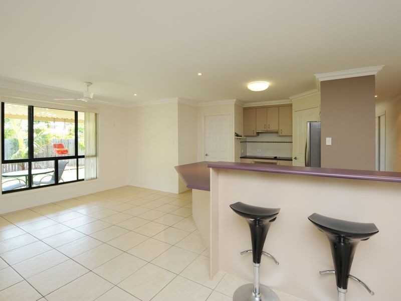 23 Victoria Avenue, Glen Eden QLD 4680