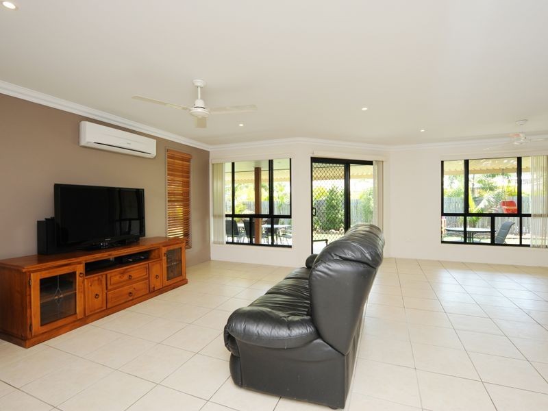 23 Victoria Avenue, Glen Eden QLD 4680