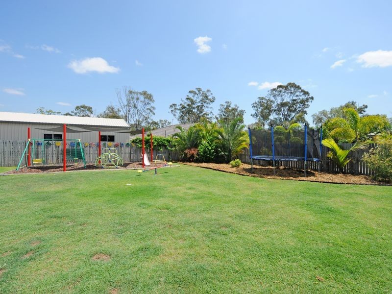 23 Victoria Avenue, Glen Eden QLD 4680