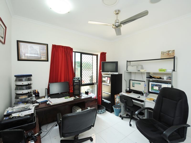 32 Dolphin Terrace, South Gladstone QLD 4680